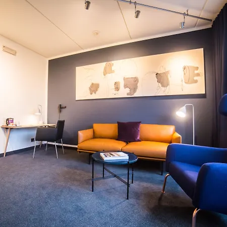 ホテル Comwell 4*