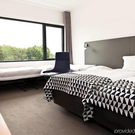 卡姆维尔克尔丁酒店 4*