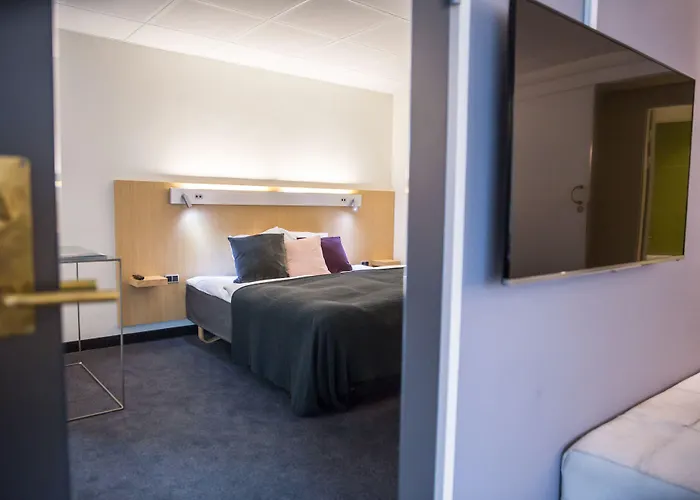 卡姆维尔克尔丁酒店 4*